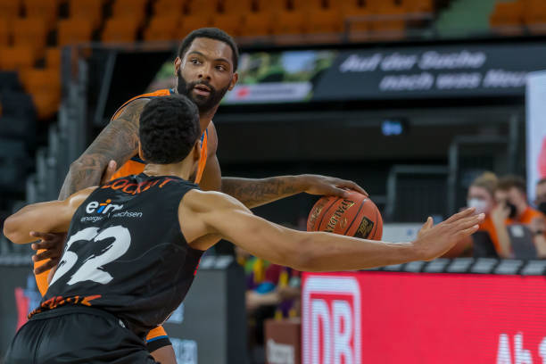 更是一种连 更是一种连